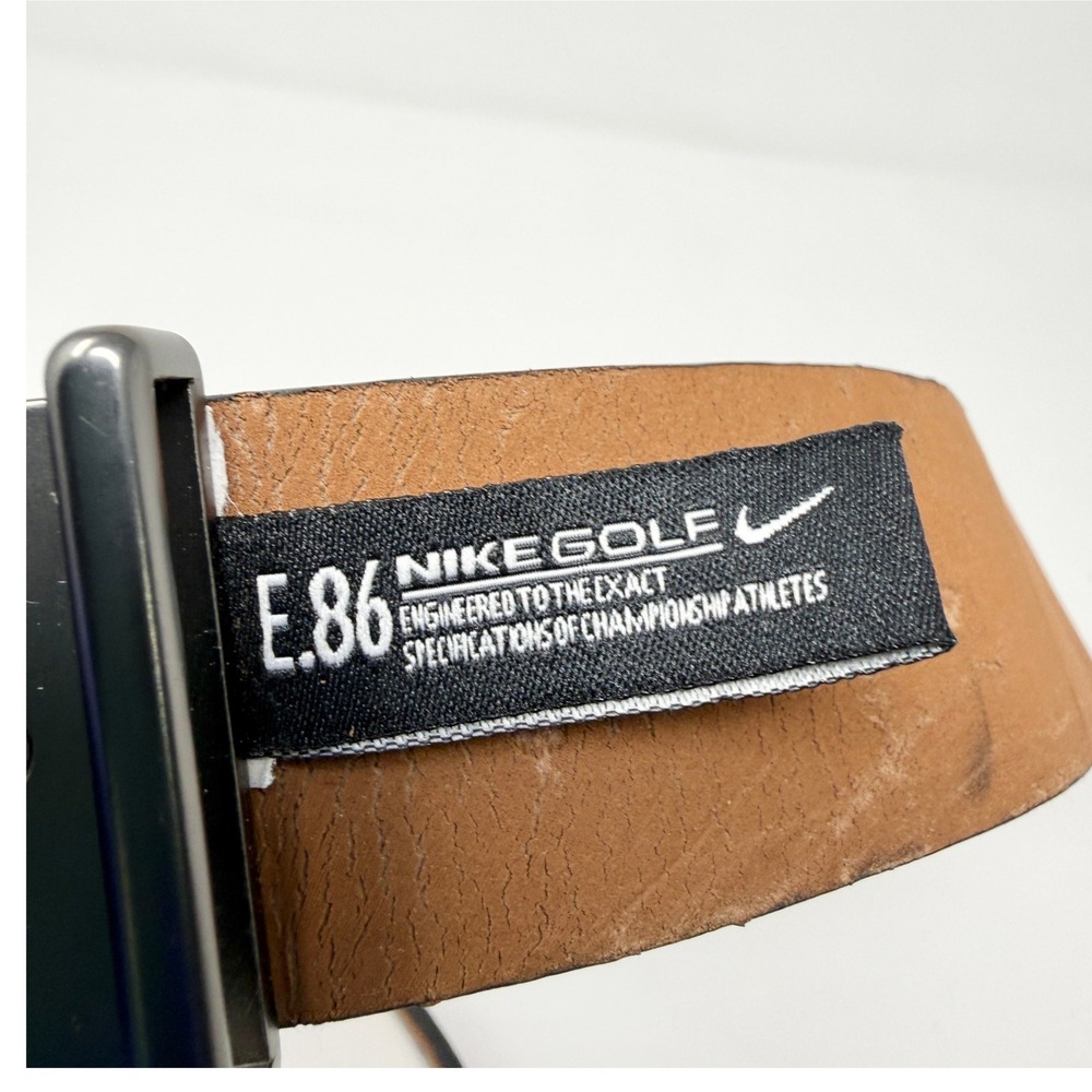 Nike Mens Black Leather Golf Belt Brushed Gunmetal Plaque Swoosh Buckle Size 36 - Picture 6 of 13
